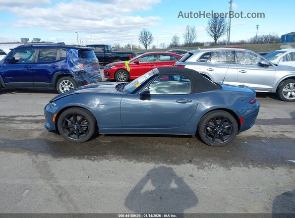 JM1NDAC73L0410126 2020 MAZDA MX-5 MIATA Blue Rear interior view