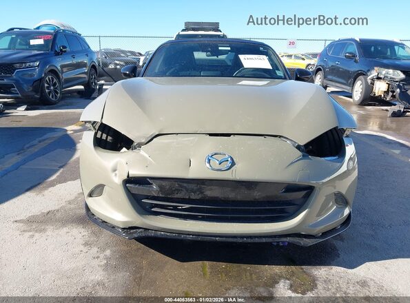 JM1NDAC77P0555224 2023 MAZDA MX-5 MIATA Зеленый Вид спереди