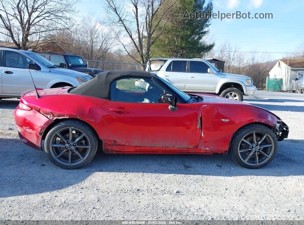 JM1NDAD71H0125124 2017 MAZDA MX-5 MIATA Red 360 interior view