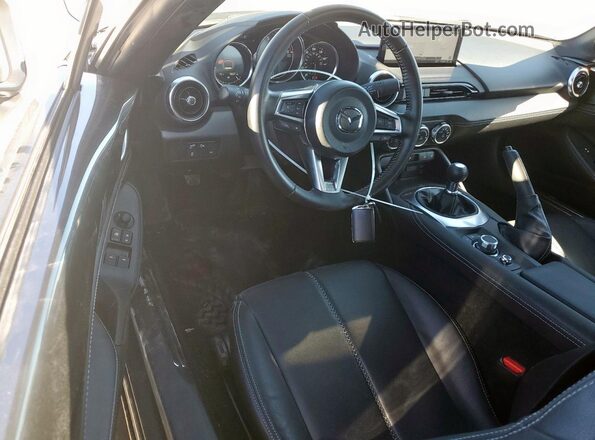 JM1NDAD79R0605087 2024 MAZDA MX-5 Gray Dashboard view