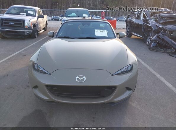JM1NDAD79R0605400 2024 MAZDA MX-5 MIATA Green Вид щитка приладів