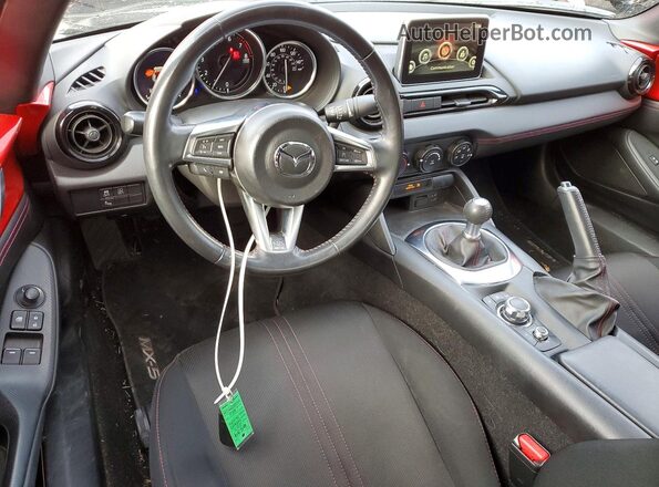 JM1NDAL70H0107070 2017 MAZDA MX-5 Red Առջևի վահանակի տեսք