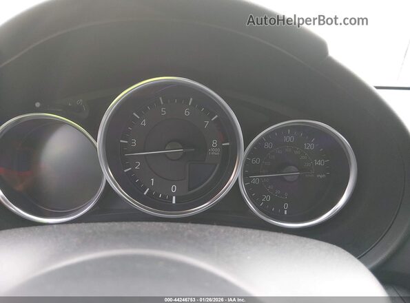 JM1NDAL71K0305390 2019 MAZDA MX-5 MIATA RF White Widok tylnych siedzeń