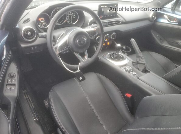 JM1NDAM70L0411989 2020 MAZDA MX-5 Синий Вид панели приборов