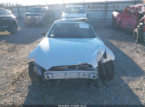 JM1NDAM72K0301105 2019 MAZDA MX-5 MIATA RF White ხელსაწყოთა პანელის ხედი