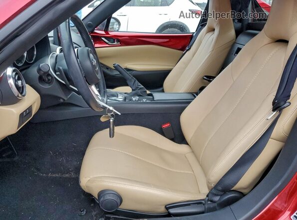JM1NDAM72L0413288 2020 MAZDA MX-5 Red Vista interior delantera