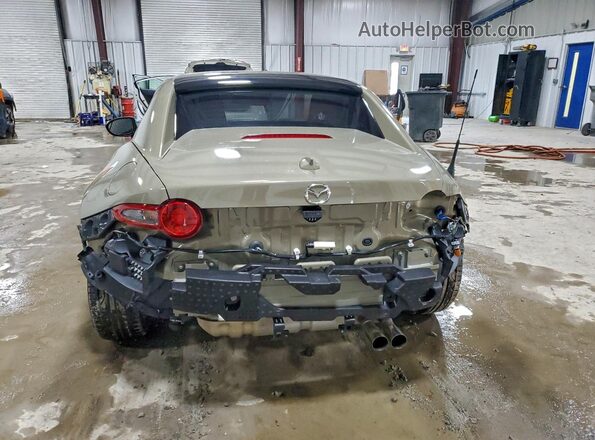 JM1NDAM73P0553825 2023 MAZDA MX-5 Beige უკანა ხედი
