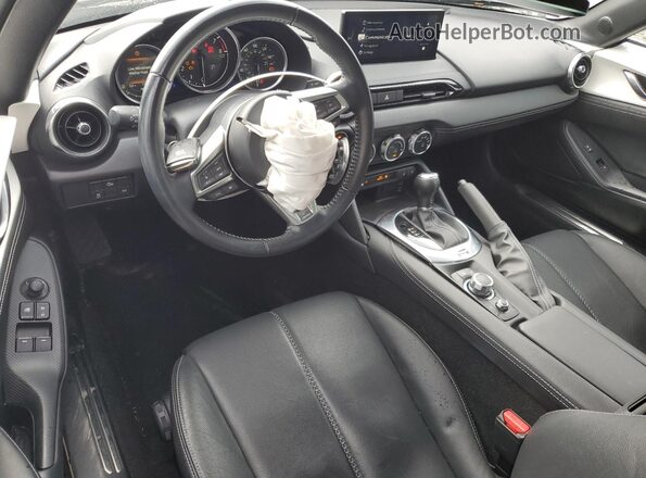 JM1NDAM73R0602850 2024 MAZDA MX-5 White Առջևի վահանակի տեսք