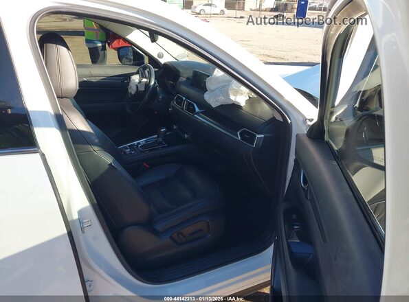 JM3KFADM3K1548606 2019 MAZDA CX-5 White წინა სალონის ხედი