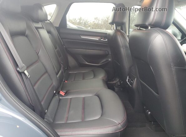 JM3KFBCM8N0530877 2022 MAZDA CX-5 Blue Rear interior view