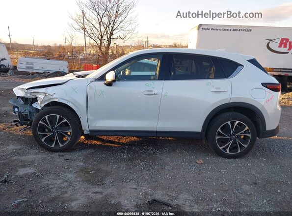 JM3KFBDM5N0609695 2022 MAZDA CX-5 White Vista interior de 360 grados