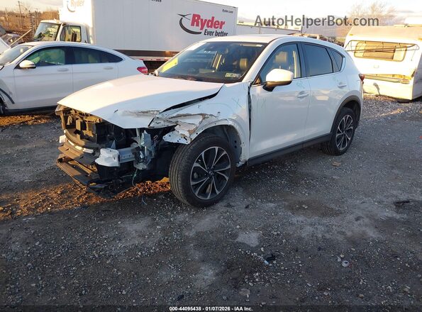 JM3KFBDM5N0609695 2022 MAZDA CX-5 White Vista tres cuartos delantera izquierda