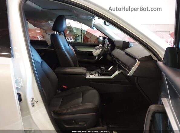 JM3KJDHD0S1124455 2025 MAZDA CX-70 White Vista interior delantera