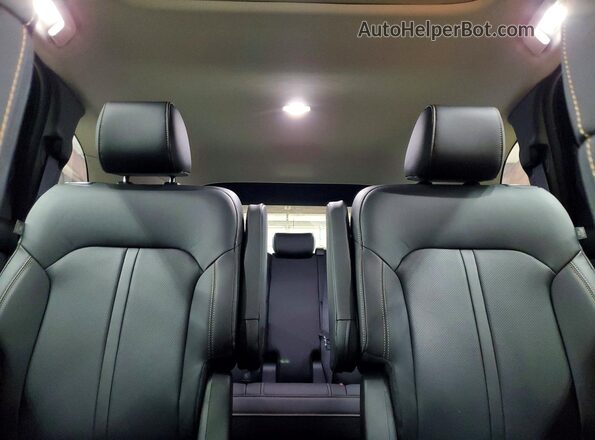 JM3KKCHD8T1355497 2026 MAZDA CX-90 Gray Widok tylnych siedzeń