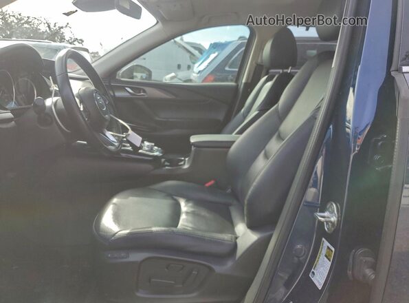 JM3TCBAY8N0626723 2022 MAZDA CX-9 Blue Front interior view