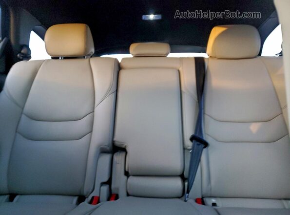 JM3TCBDY6P0639954 2023 MAZDA CX-9 Red Vista de los asientos traseros