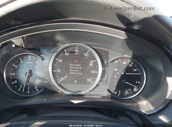 JM3TCBDY7N0611836 2022 MAZDA CX-9 White Vista de los asientos traseros