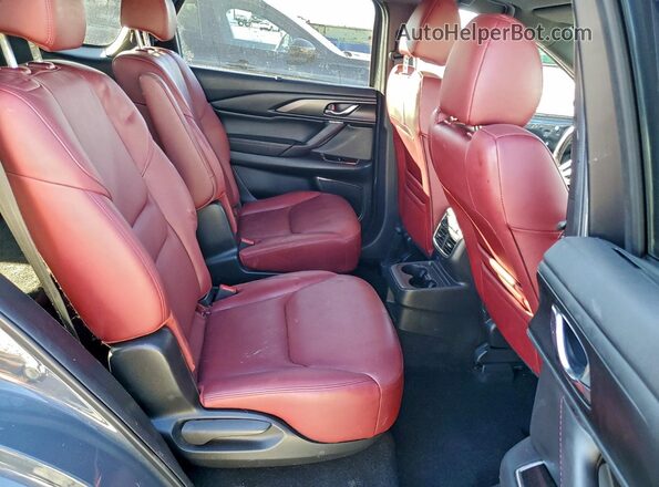 JM3TCBDY8N0616561 2022 MAZDA CX-9 Gray Rear interior view