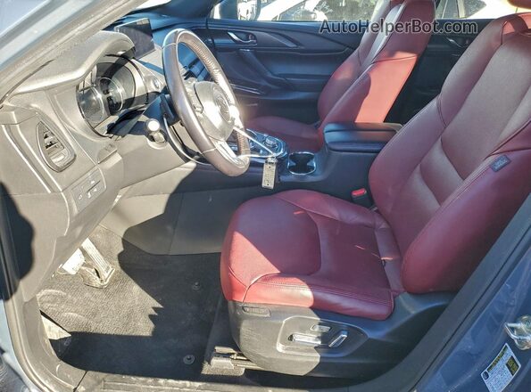 JM3TCBDY8N0616561 2022 MAZDA CX-9 Gray Front interior view