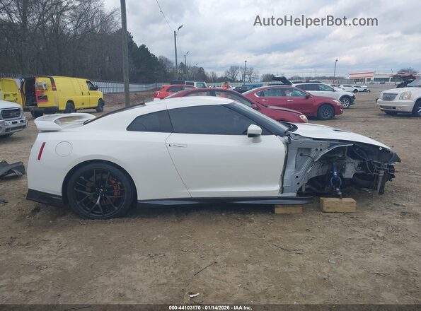 JN1AR5EF6HM820840 2017 NISSAN GT-R White Սալոնի 360 աստիճան տեսք