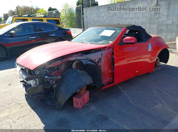 JN1AZ4FH0HM940465 2017 NISSAN 370Z Красный Передняя левая четверть