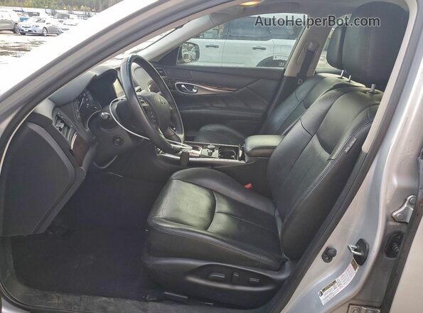 JN1BY1AP3GM220256 2016 INFINITI Q70 Silver Vista interior delantera