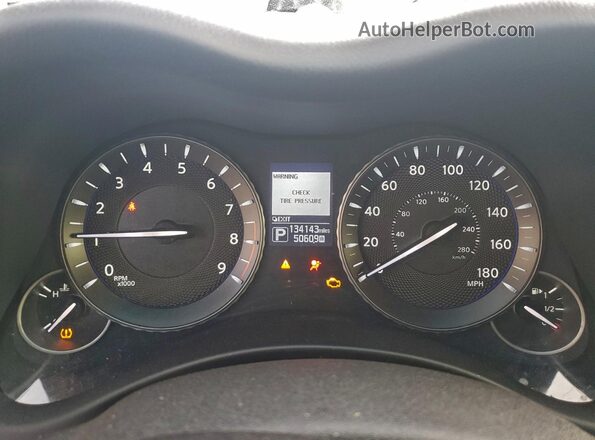 JN1BY1AP3GM220256 2016 INFINITI Q70 Silver Vista del cuadro de instrumentos