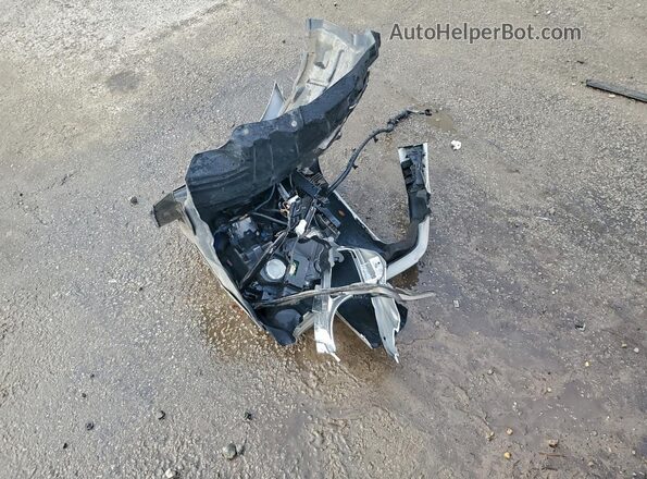 JN1BY1AP3GM220256 2016 INFINITI Q70 Silver Vista del compartimento del motor