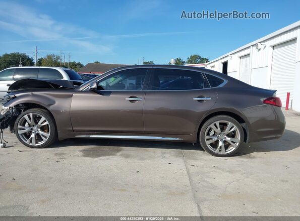 JN1BY1PP7JM330855 2018 INFINITI Q70L Brown 