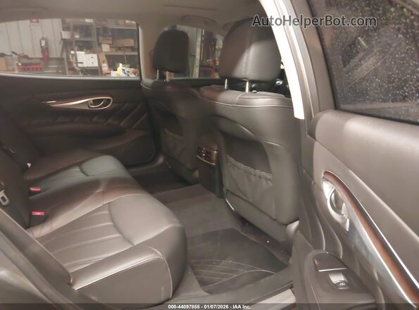 JN1BY1PR3JM370240 2018 INFINITI Q70L Gray 