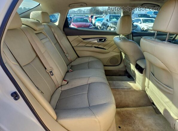 JN1BY1PR7JM370208 2018 INFINITI Q70L White 