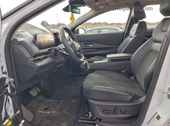 JN1DF0BB1PM710447 2023 NISSAN ARIYA White Front interior view