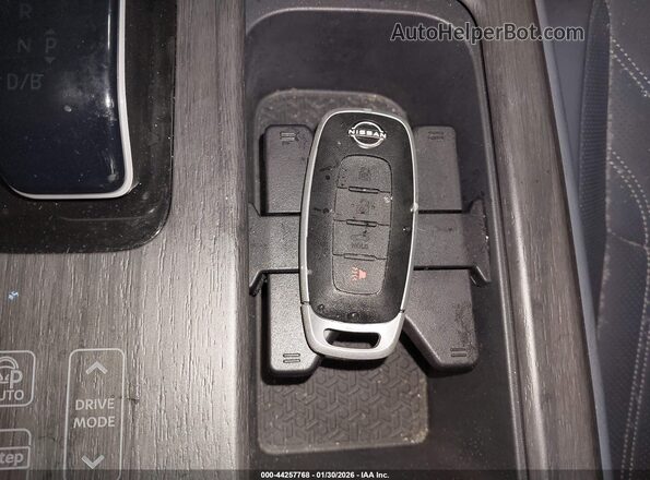 JN1DF0CD6RM732771 2024 NISSAN ARIYA Gray Widok deski rozdzielczej