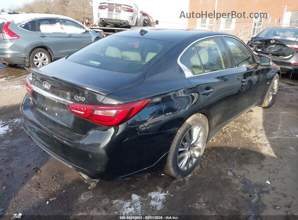 JN1EV7AR3JM430566 2018 INFINITI Q50 Черный Задняя правая четверть