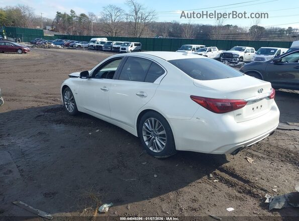 JN1EV7ARXJM432749 2018 INFINITI Q50 White Trasero izquierdo