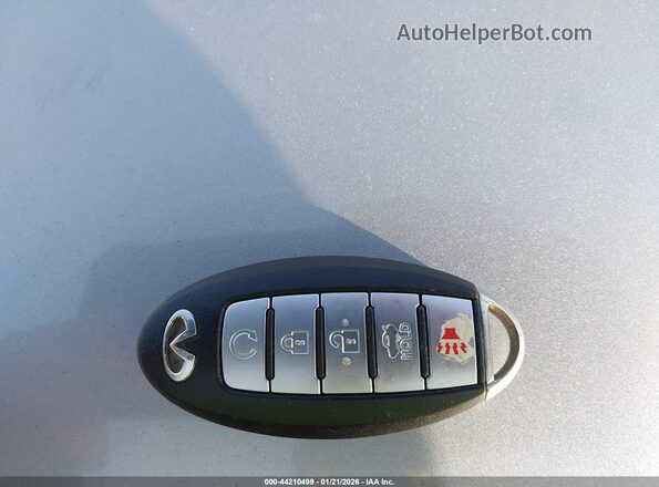 JN1EV7EL7HM550516 2017 INFINITI Q60 Gray Widok deski rozdzielczej