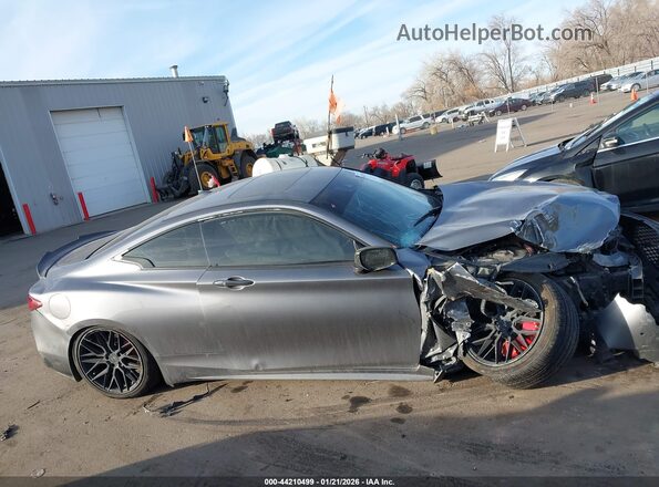 JN1EV7EL7HM550516 2017 INFINITI Q60 Gray Widok wnętrza z tyłu