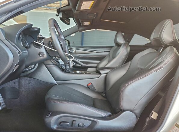 JN1FV7LK8NM660646 2022 INFINITI Q60 White Front interior view