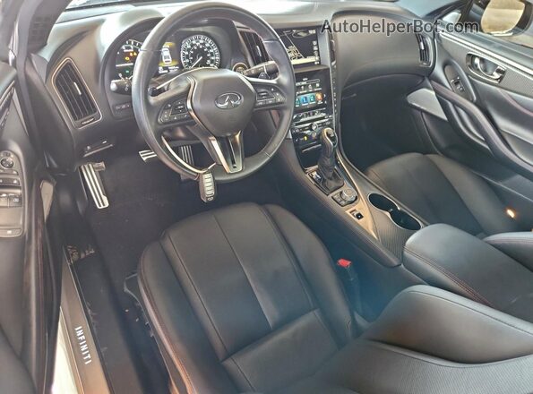 JN1FV7LK8NM660646 2022 INFINITI Q60 White Dashboard view