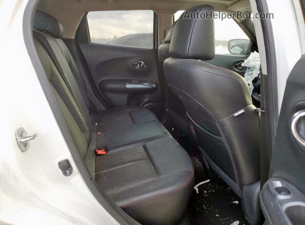 JN8AF5MRXHT705542 2017 NISSAN JUKE White 