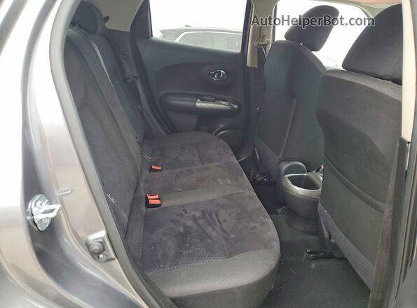 JN8AF5MV0HT750793 2017 NISSAN JUKE Gray 