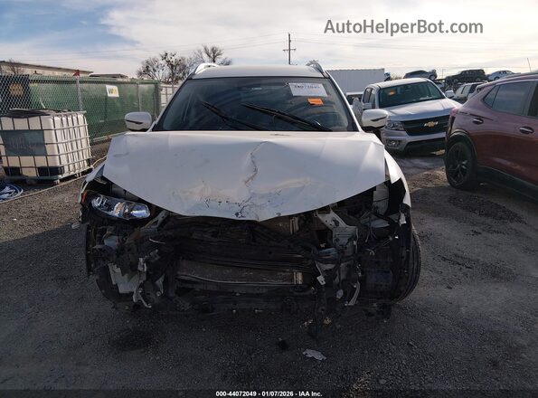 JN8AT2MT2LW018677 2020 NISSAN ROGUE White Front view