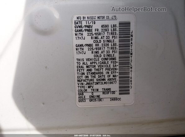 JN8AT2MT2LW018677 2020 NISSAN ROGUE White Engine compartment view