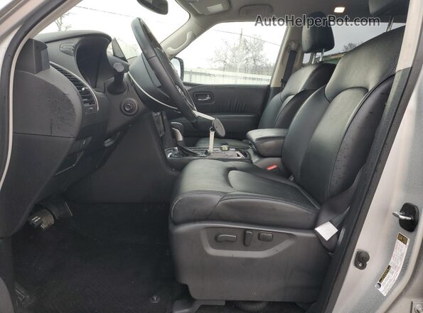 JN8AY2AD1R9709723 2024 NISSAN ARMADA Silver Вид салону спереду