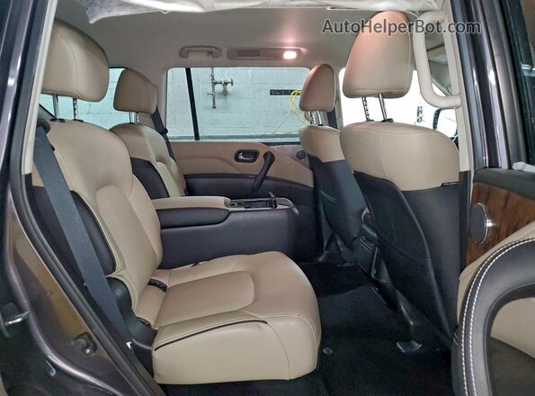 JN8AZ2AE3P9306507 2023 INFINITI QX80 Gray Vista interior trasera