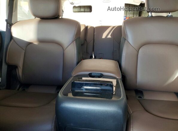 JN8AZ2AEXR9325235 2024 INFINITI QX80 Gray Vista de los asientos traseros