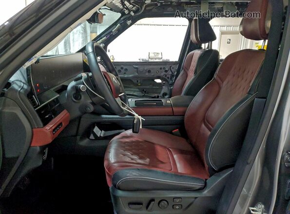 JN8AZ3CC5S9601022 2025 INFINITI QX80 Черный Вид салона спереди