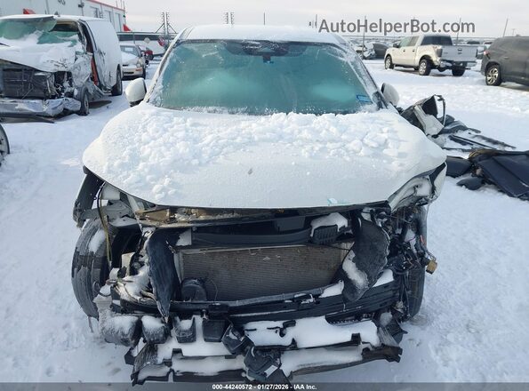 JN8BT3BA6RW003328 2024 NISSAN ROGUE White Вид задньої частини салону