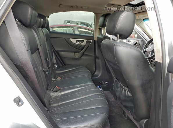 JN8CS1MU2GM130086 2016 INFINITI QX70 Silver Vista de los asientos traseros