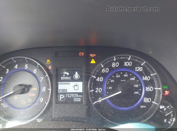 JN8CS1MU8HM142888 2017 INFINITI QX70 Silver Вид задніх сидінь